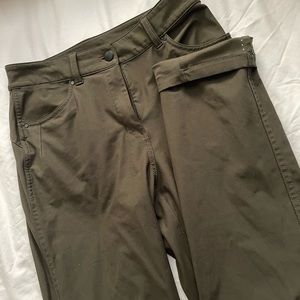 Army green lululemon city sleek pants ankle length on me